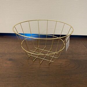 NWT gold basket